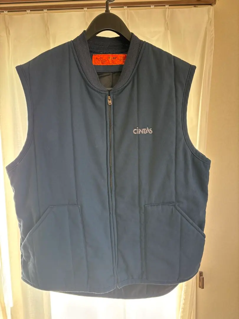 2026年最新】CiNTAS ベストの人気アイテム - メルカリ