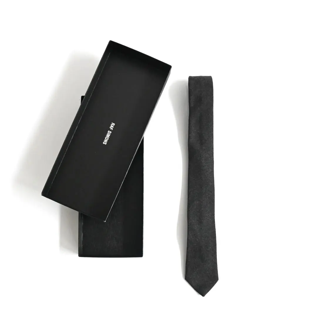 2026年最新】RAF SIMONS ネクタイの人気アイテム - メルカリ