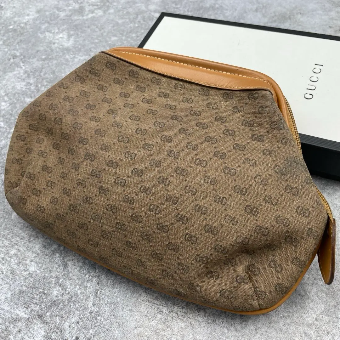 2026年最新】GUCCI カラー：ベージュ系 ポーチの人気アイテム - メルカリ