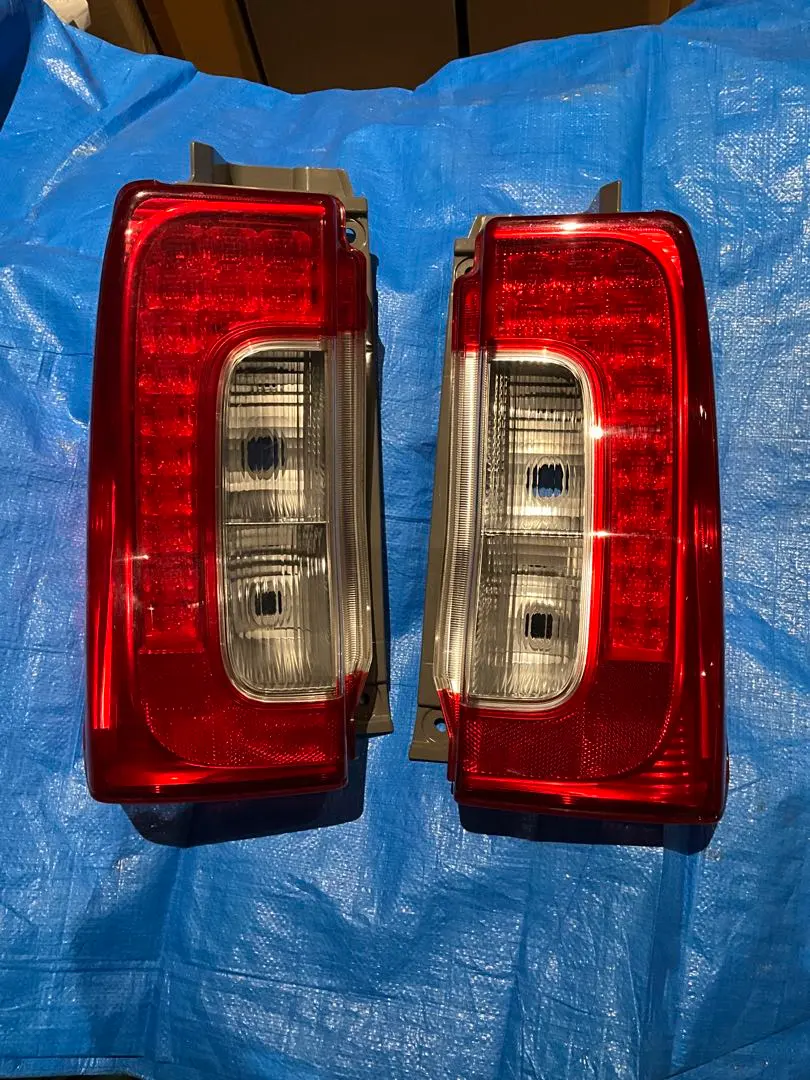 2026年最新】la600s テールランプ 左の人気アイテム - メルカリ