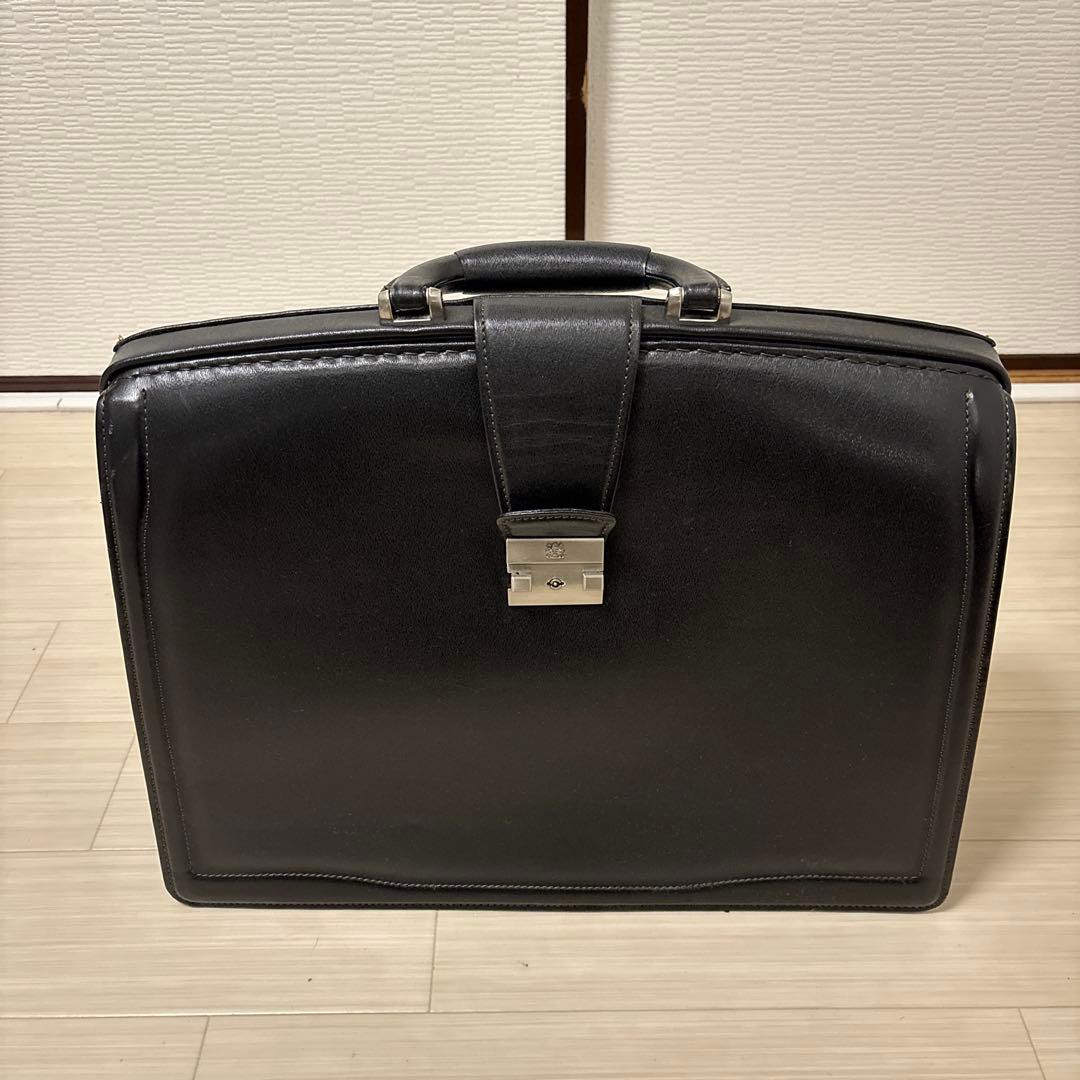 Aquascutum ダレスバッグ 日々のお供に。Aquascutumのダレスバッグが新入荷。【北越谷店】｜2020