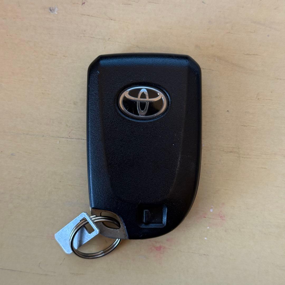 トヨタ純正 ハイエース スマートキー キーレス - メルカリ