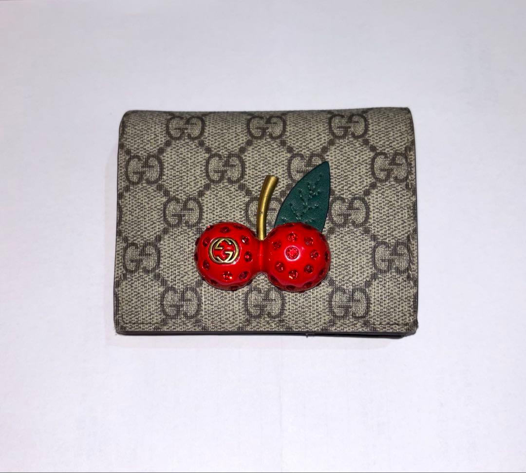 GUCCI チェリー さくらんぼ 二つ折り財布 グッチシマ グッチ チェリー さくらんぼ付 カードケース 二つ折り財布