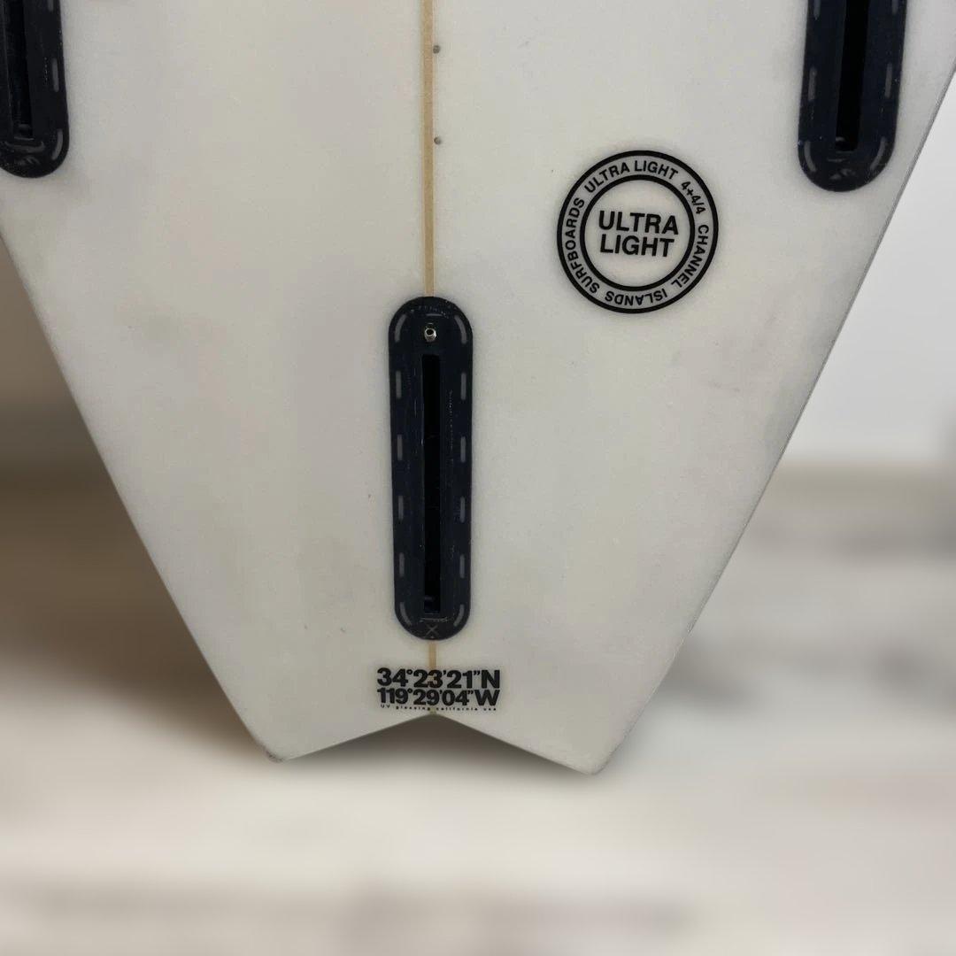 アルメリック NEW FLYER 5’8 25.0l （futureフィン付き）