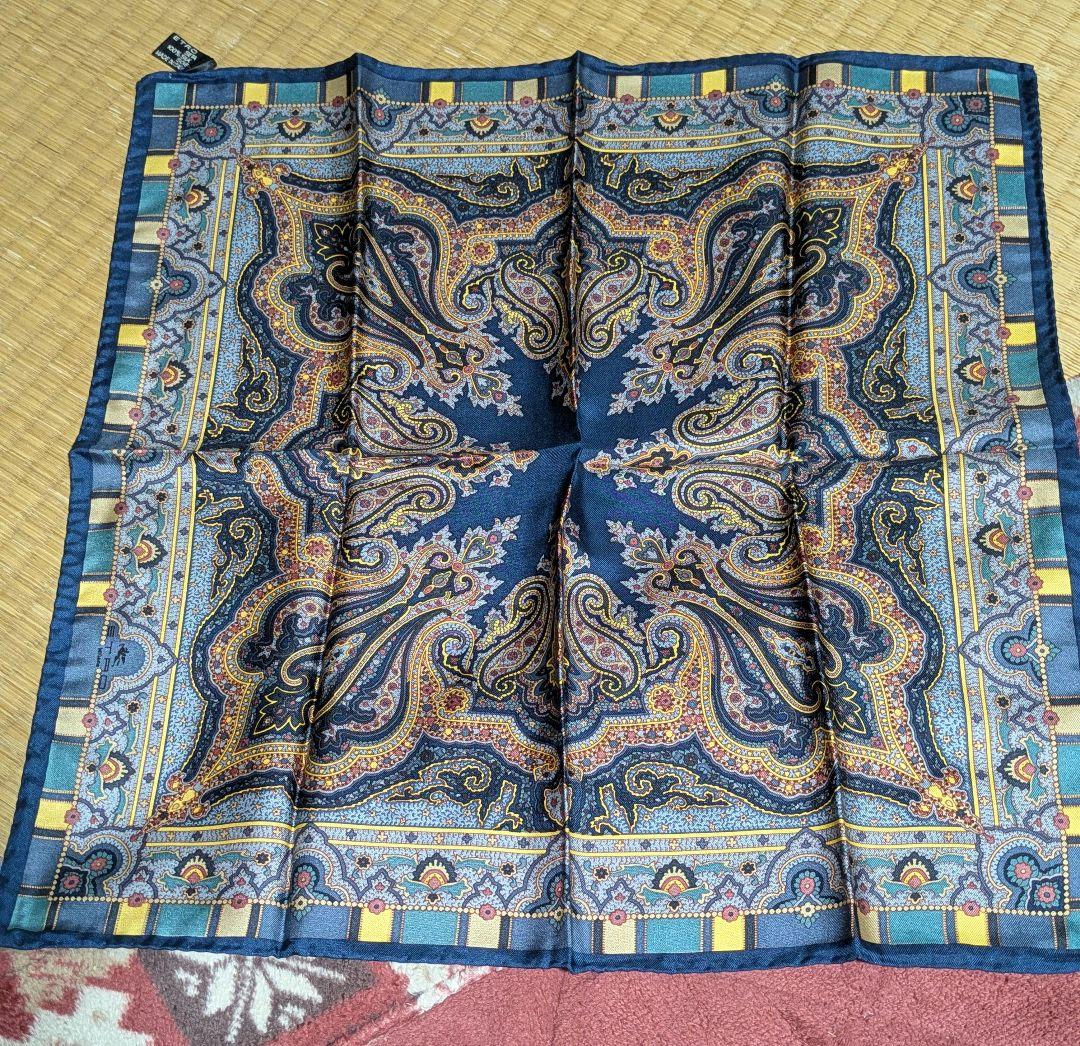 ETRO 100%シルク ペイズリー スカーフ - メルカリ