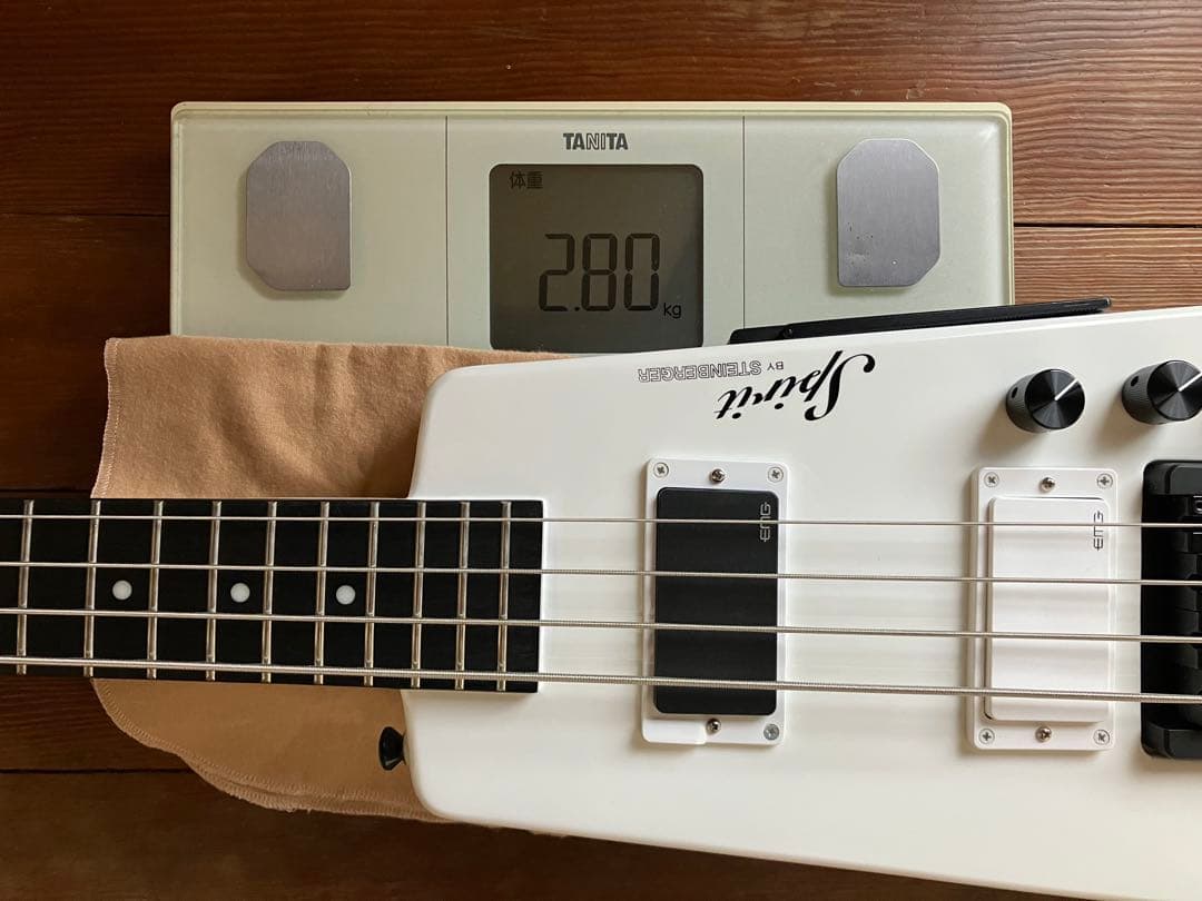 Spirit by Steinbergner XT-2 4弦ベース 改造品 | 激安通販のイーサプライ