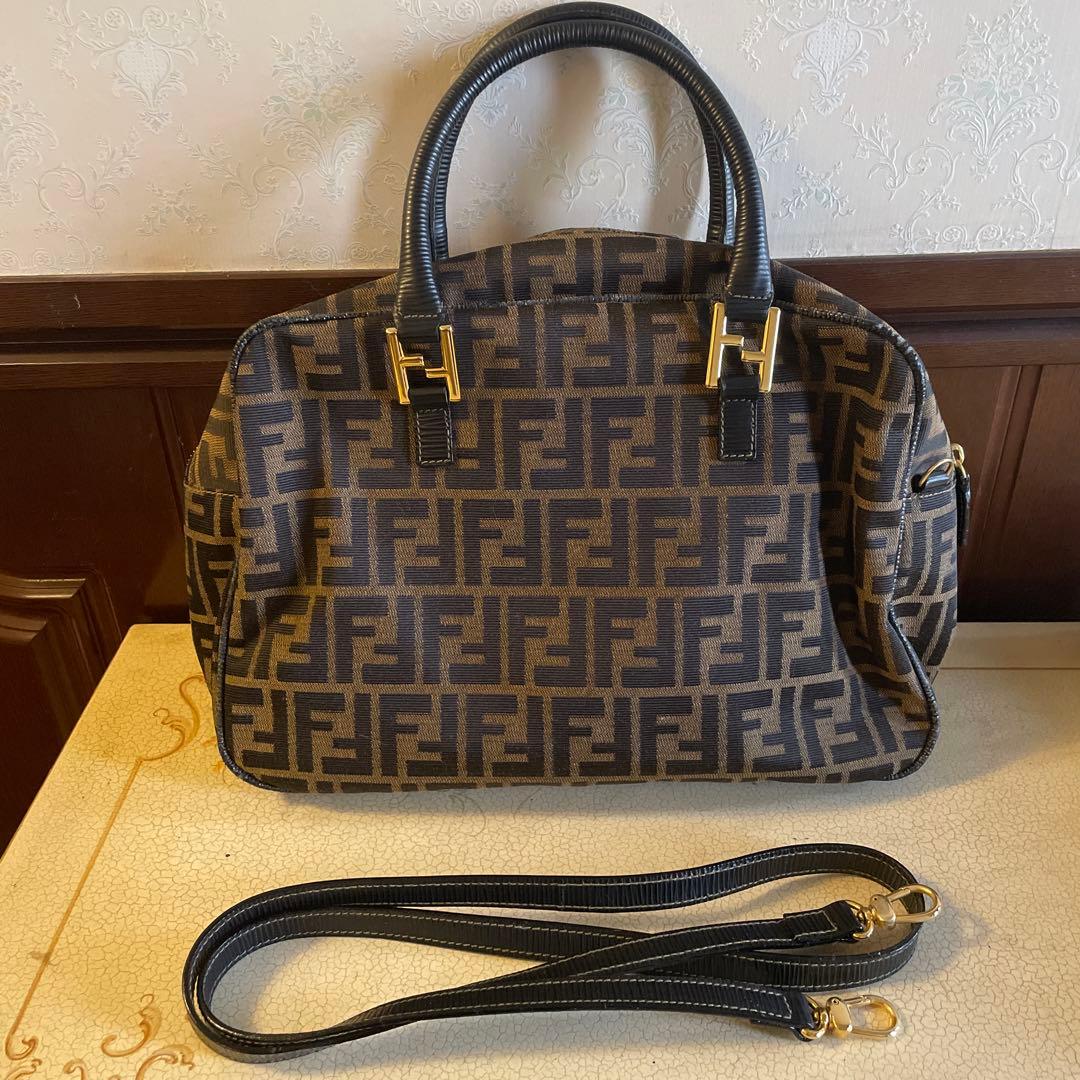2/4までの出品！フェンディ　ズッカ柄ハンドバッグ 中古・古着通販】FENDI (フェンディ) ズッカ柄ハンドバッグ｜ブランド