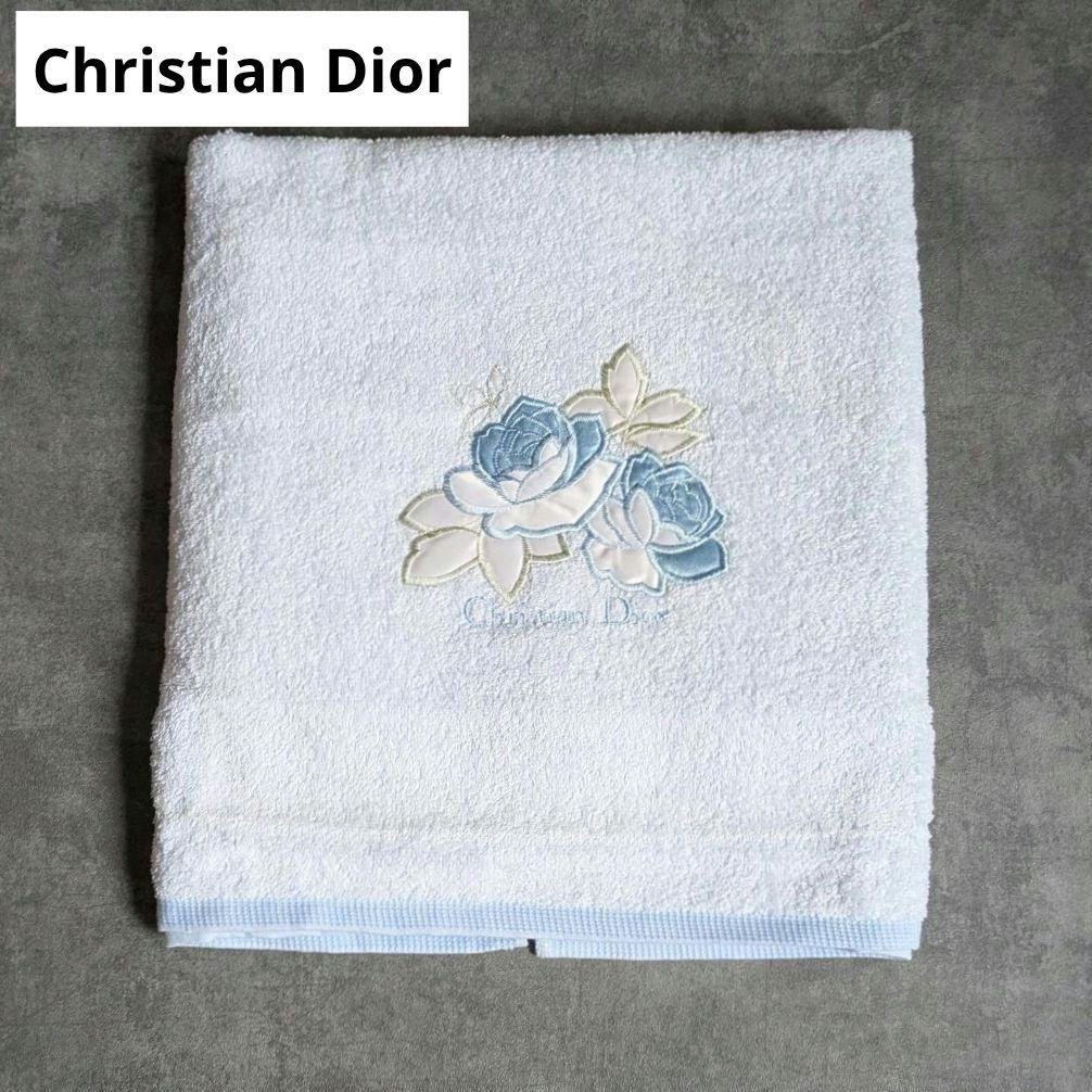 Christian Dior バスタオル - メルカリ