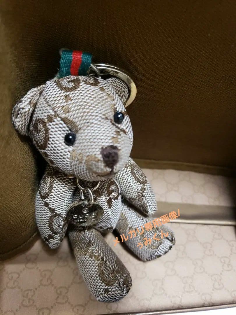 GUCCI くま チャーム キーホルダー - メルカリ