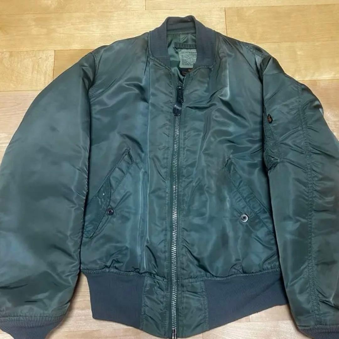 ALPHA INDUSTRIES MA-1 ジャケット オリーブグリーン ALPHA INDUSTRIES MA-1ジャケット M オリーブグリーン - メルカリ