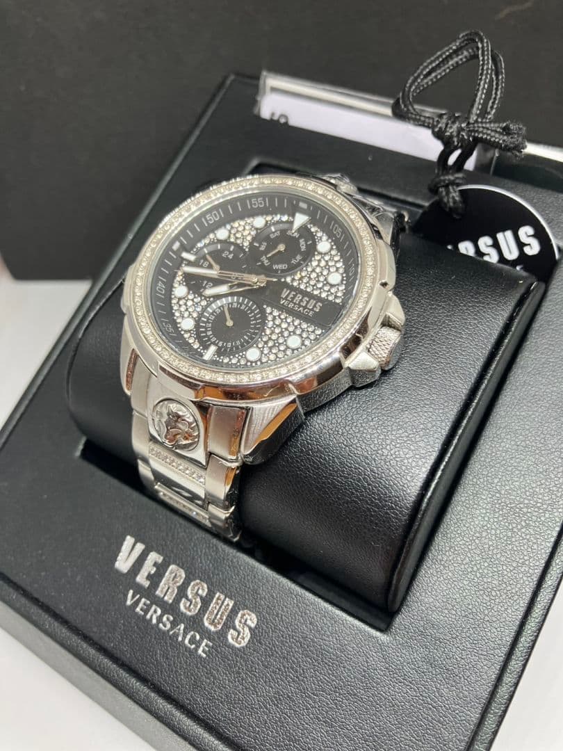 VERSUS クロノグラフ キラキラシルバー