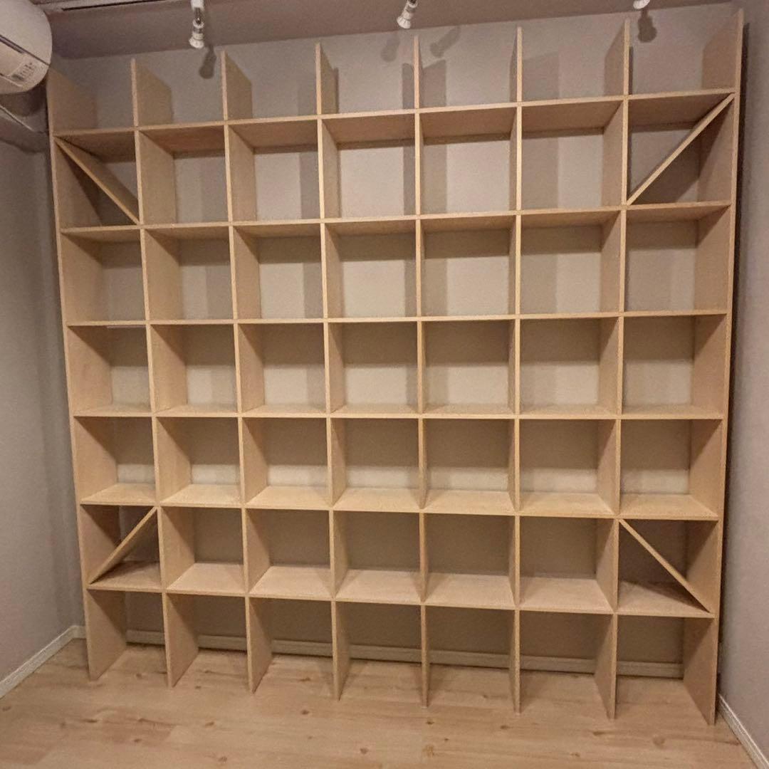 マルゲリータ　壁一面の本棚　奥行250mm 7コマ×7コマ オープンラック 壁面本棚|本棚の通販はマルゲリータ