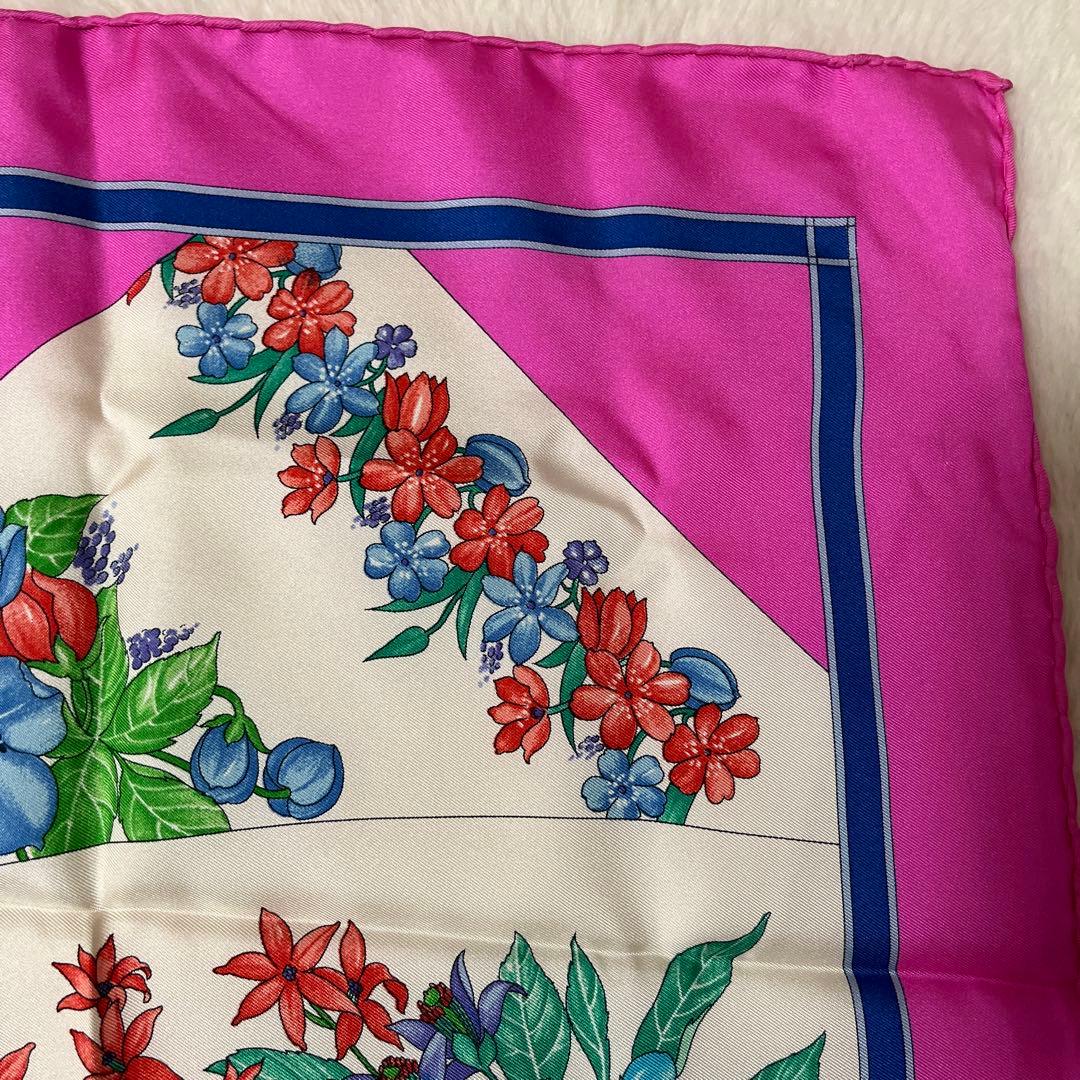 美品 クリスチャンディオール スカーフ シルク 花柄 リボン 白 ピンク