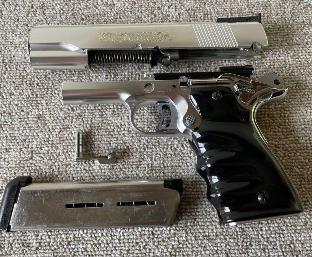 ベイシティ刑事マギー・リアルプロップレプリカ・MGC・旭工房 - メルカリ