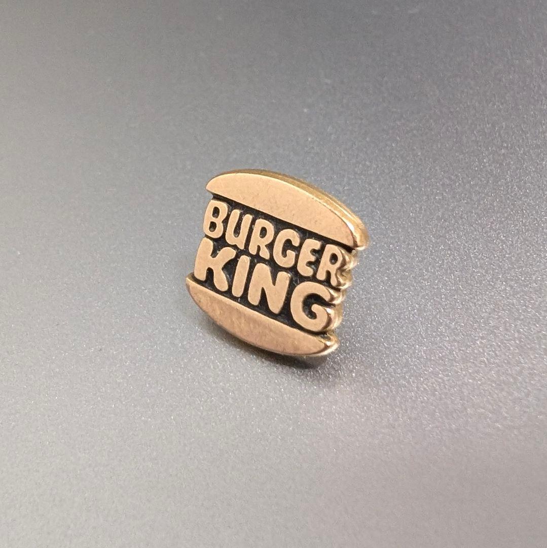 BURGER KING バーガーキング ハンバーガー ピンバッジ ロゴ - メルカリ
