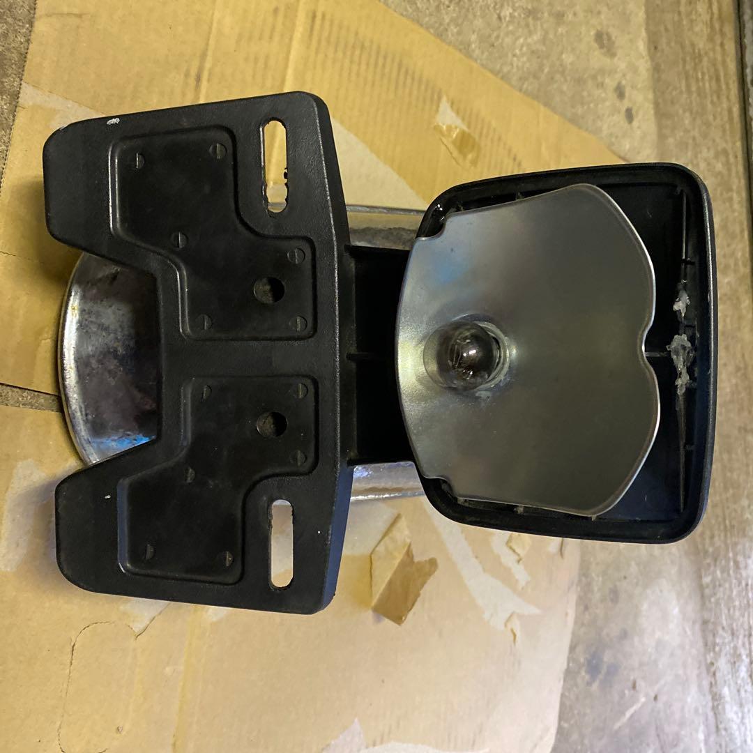 大*輝様 HONDAバブホーク純正リアフェンダーレンズ無コーション付き