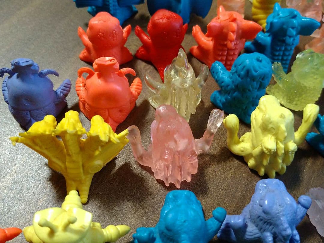 当時物】ガシャポン ゴジラ怪獣軍団 63体セット