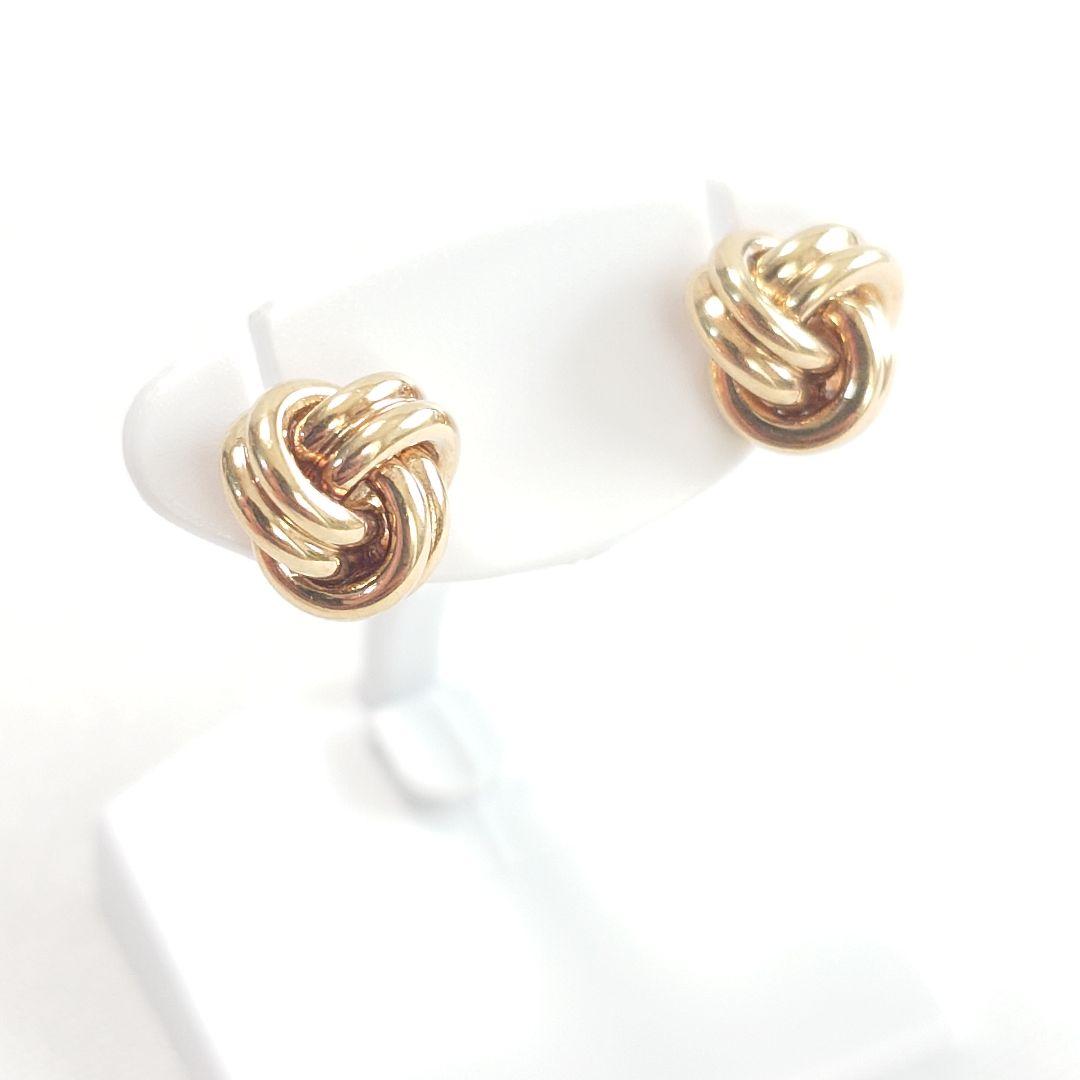 希少】ティファニー K18 ノット ピアス 7044 - メルカリ