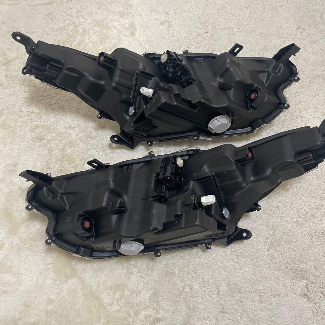 新型GRヤリス後期型 ヘッドライトASSY左右 - メルカリ