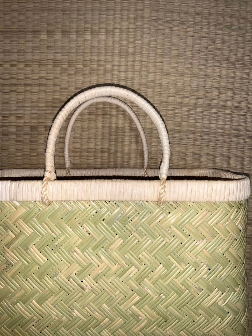 鳥越竹細工 市場かご 中サイズ 特選 - メルカリ