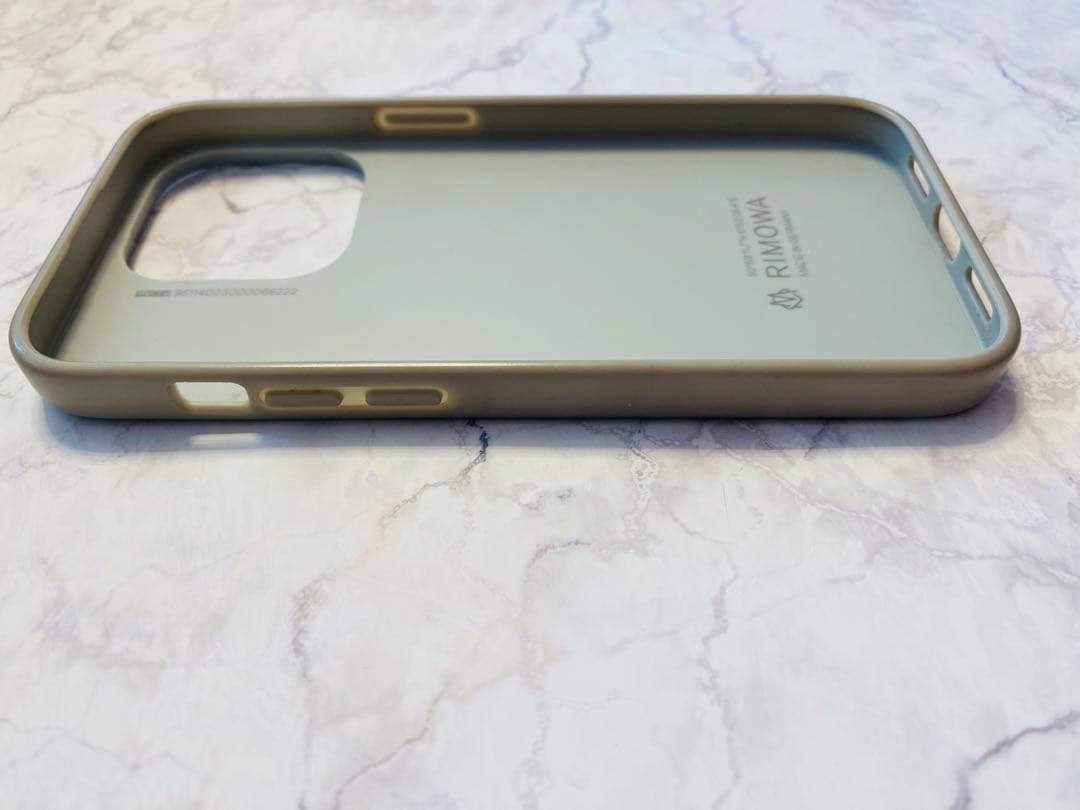 リモワRIMOWA アルミケース iPhone 14 pro - メルカリ