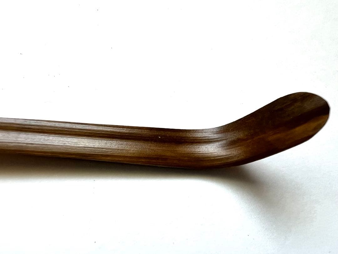 美品【松の緑】大徳寺塔頭 高桐院 上田義山書付 煤竹茶杓 竹玄作