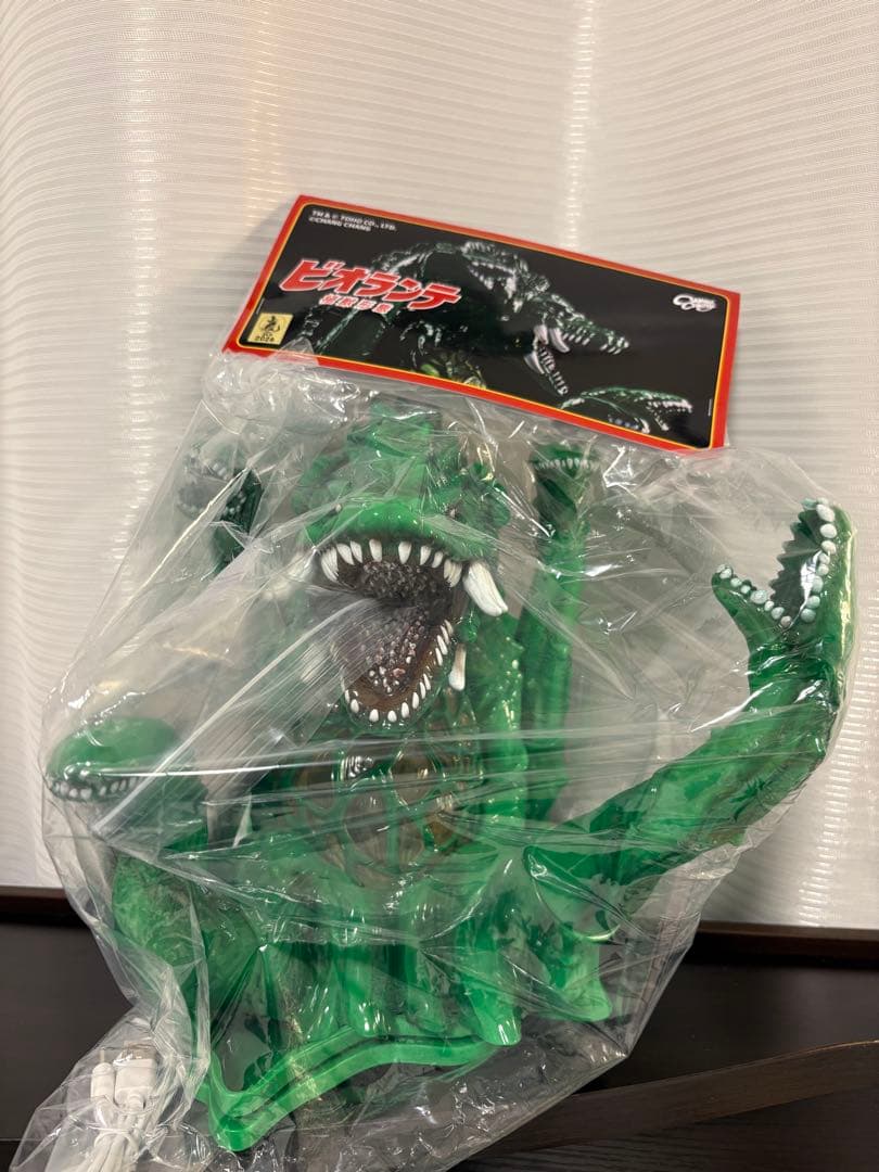 chang chang ビオランテ 発光ギミック付き ゴジラ ワンフェス WF 当日版權 作品：ビオランテ‐植獣形態 （ゴジラvsビオランテ） 発売