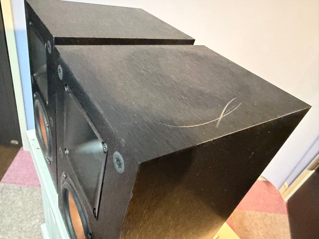 動作品 Klipsch R-14M ブックシェルフスピーカー シリアル同番 - メルカリ