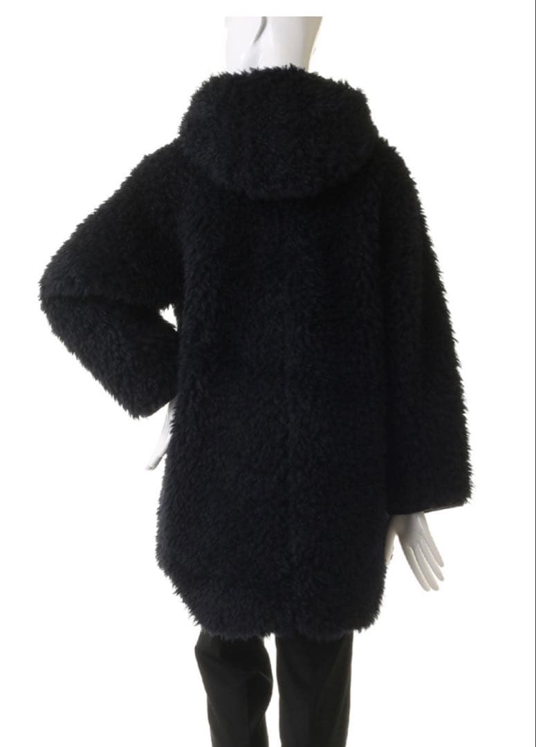 スリードッツ エコペルファー フード付きダッフルコート - メルカリ