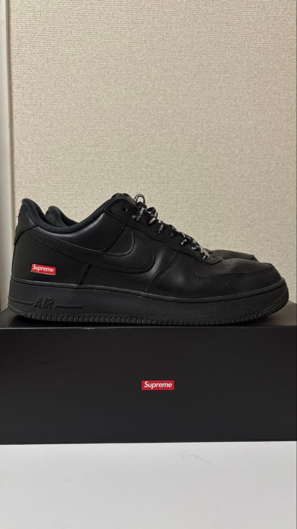Nike Air Force 1 Low Supreme ブラック　28.5cm