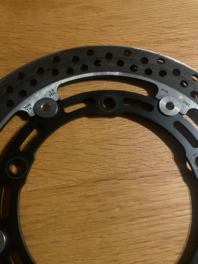 カワサキ zx4rr 2025年 フロントブレーキディスク - メルカリ