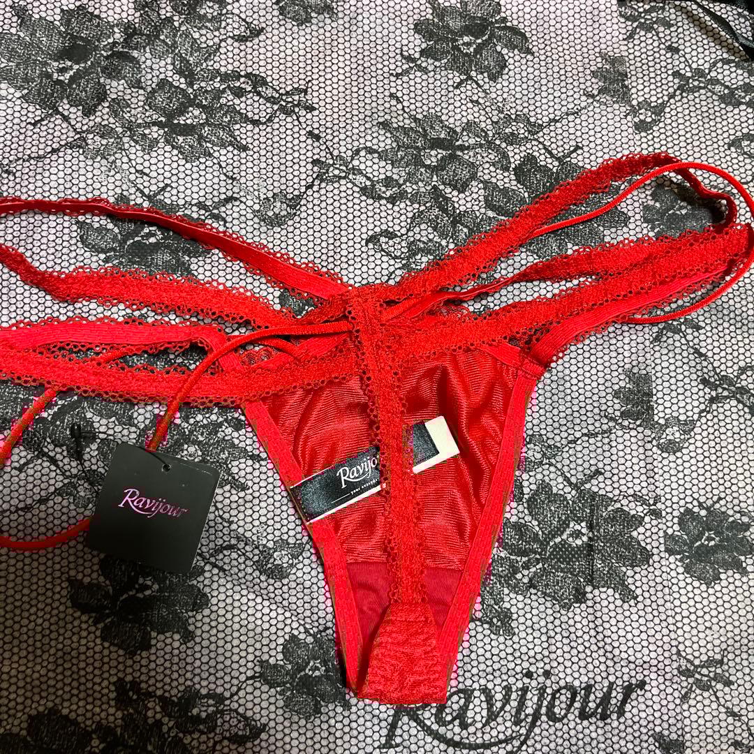 ☆Ravijour☆廃盤ラメ入☆RED☆D65-70 3連Tバック☆セット - メルカリ