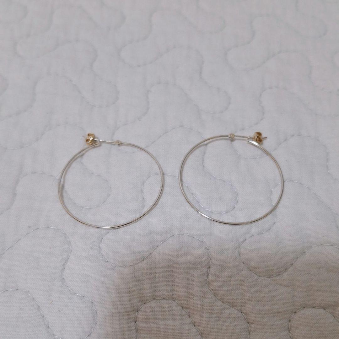 シルバー フープピアス k10 wg k18 シルバー ホワイトゴールド 楽天市場】【片耳/両耳販売】 K10WG 10金 10k ホワイト ゴールド
