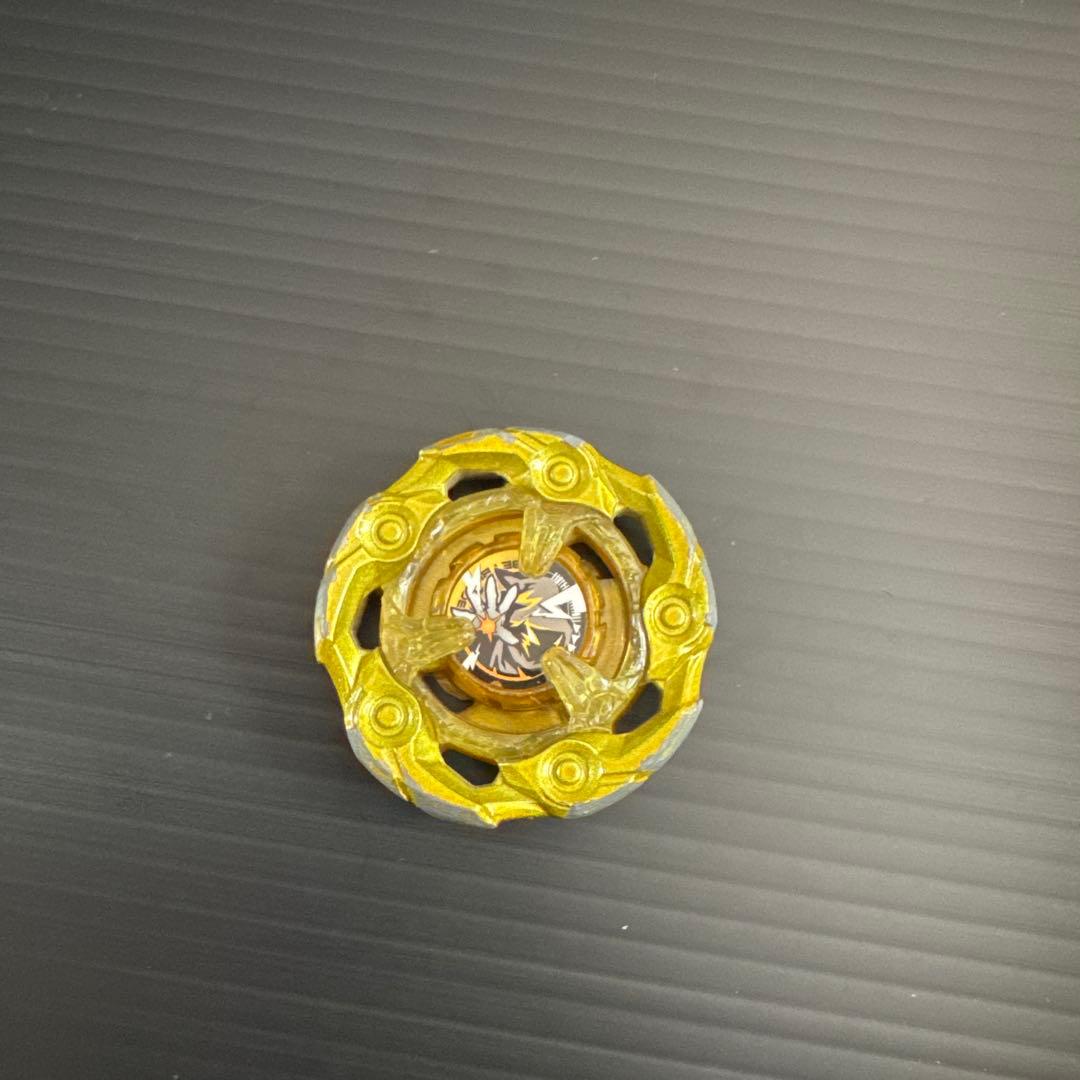 ウィザードロッド　メタルコートゴールド　ブレードのみ ベイブレードX ウィザードロッド ゴールド - メルカリ