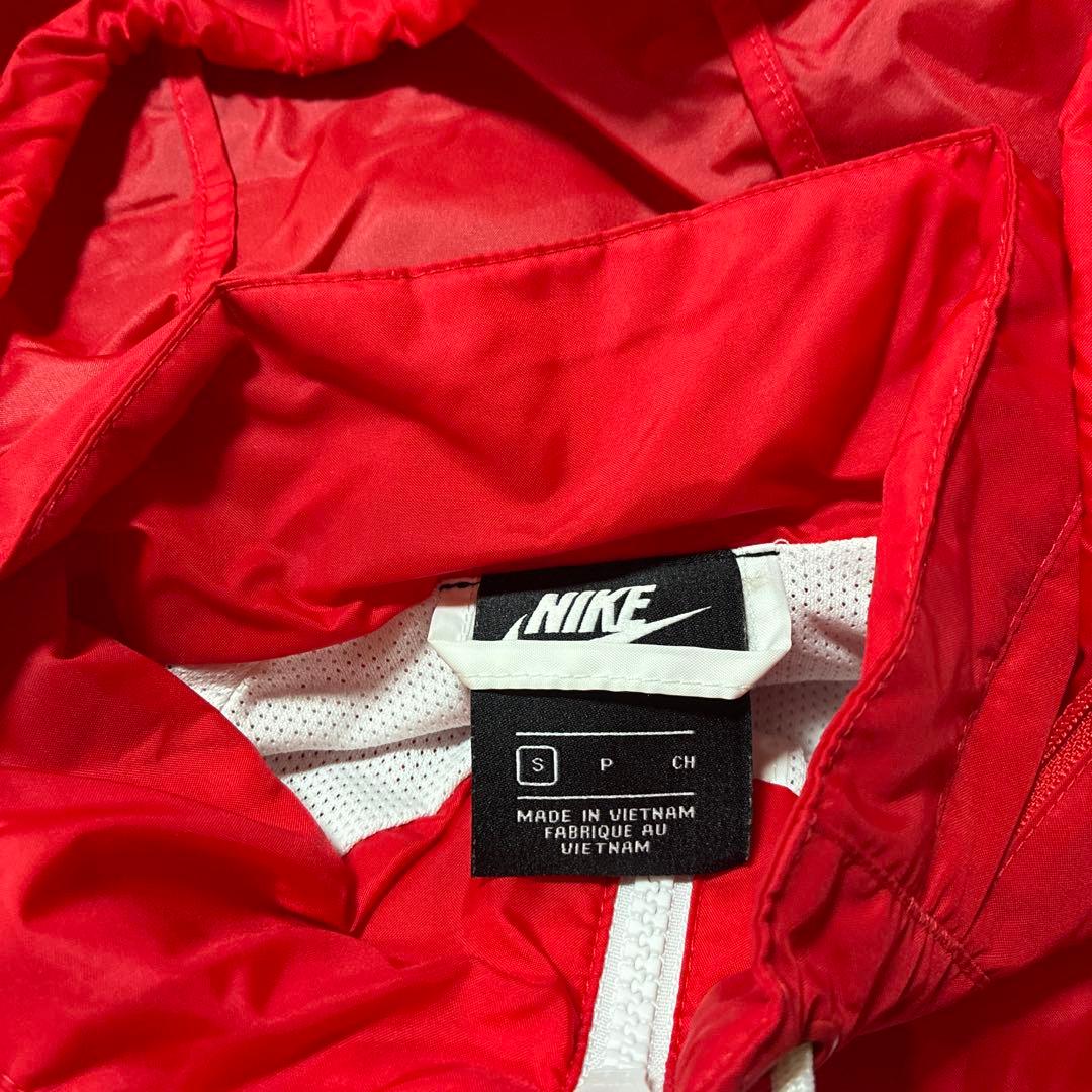 ナイキ ナイロンジャケット 伊澤彩織 着用 S ベイビーわるきゅーれ