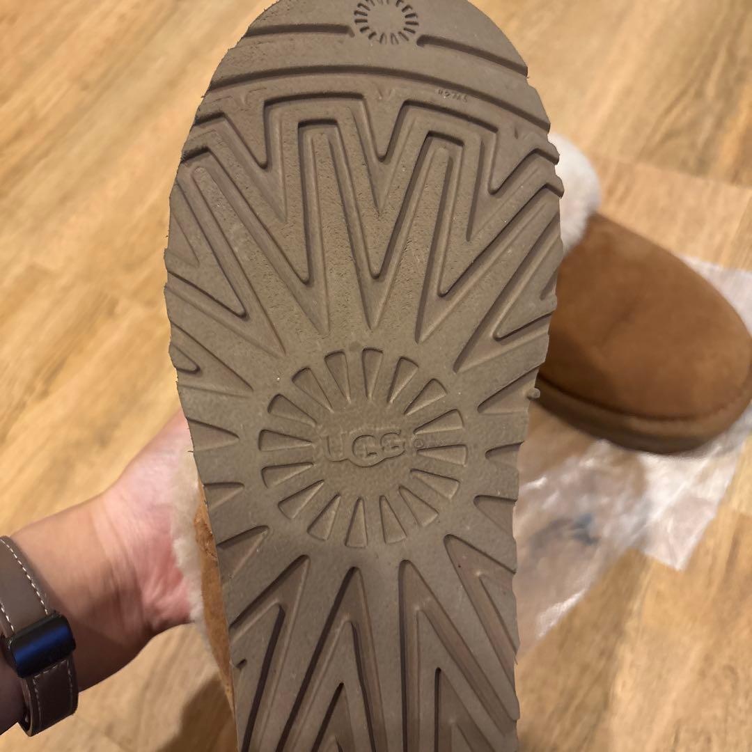UGG NITA 36 最終値下げ - メルカリ