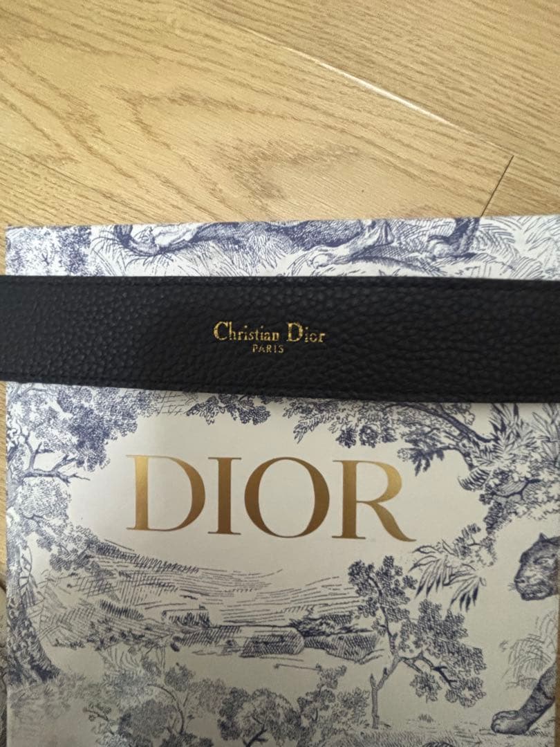 Christian Dior ブラックベルト 箱・説明書付き