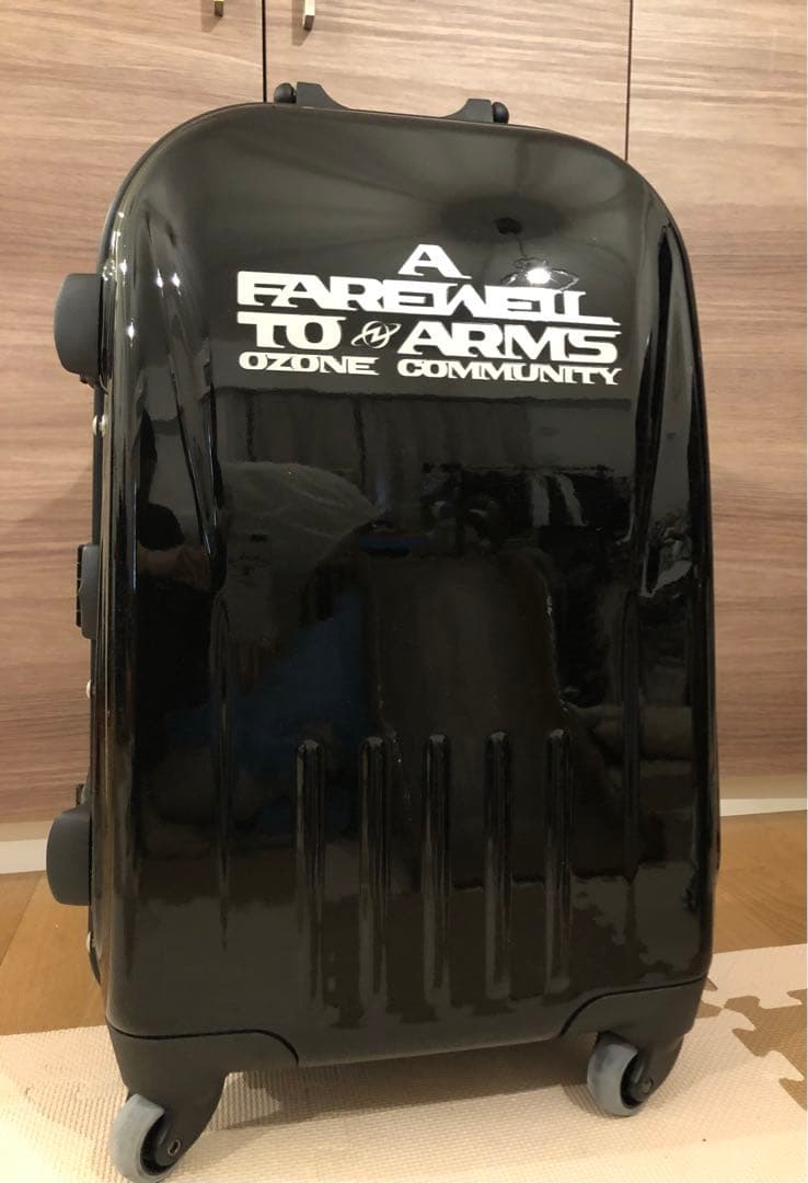 新品　オゾンロックス×ボードマスター　スーツケース　キャリーバッグ ぼん家具 スーツケース キャリーケース TSAロック mサイズ キャリー