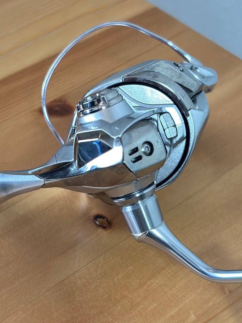 SHIMANO 19STRADIC C2000S 左巻き - メルカリ