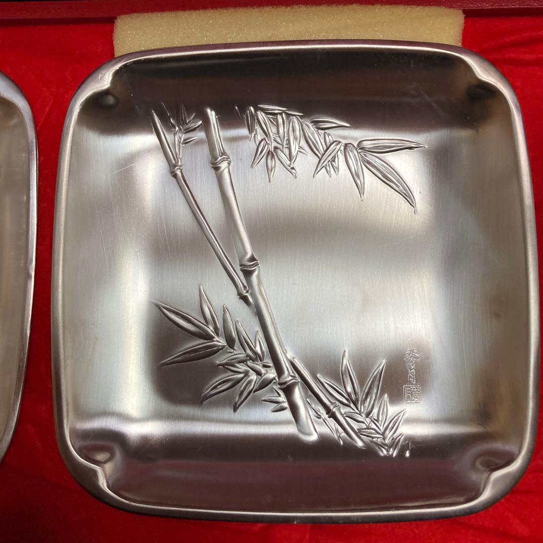 秀月】銀仕上げ 鶴亀松竹梅レリーフ皿 5枚セット13.7×13.7×1.5cm