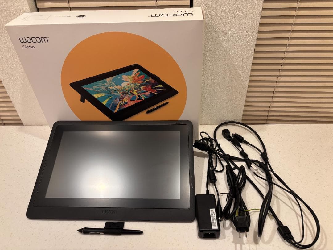 Wacom Cintiq 16（DTK1660K0D）液晶ペンタブレット FHD DTK1660K0D 液晶ペンタブレット Wacom Cintiq 16 [15.6型] WACOM