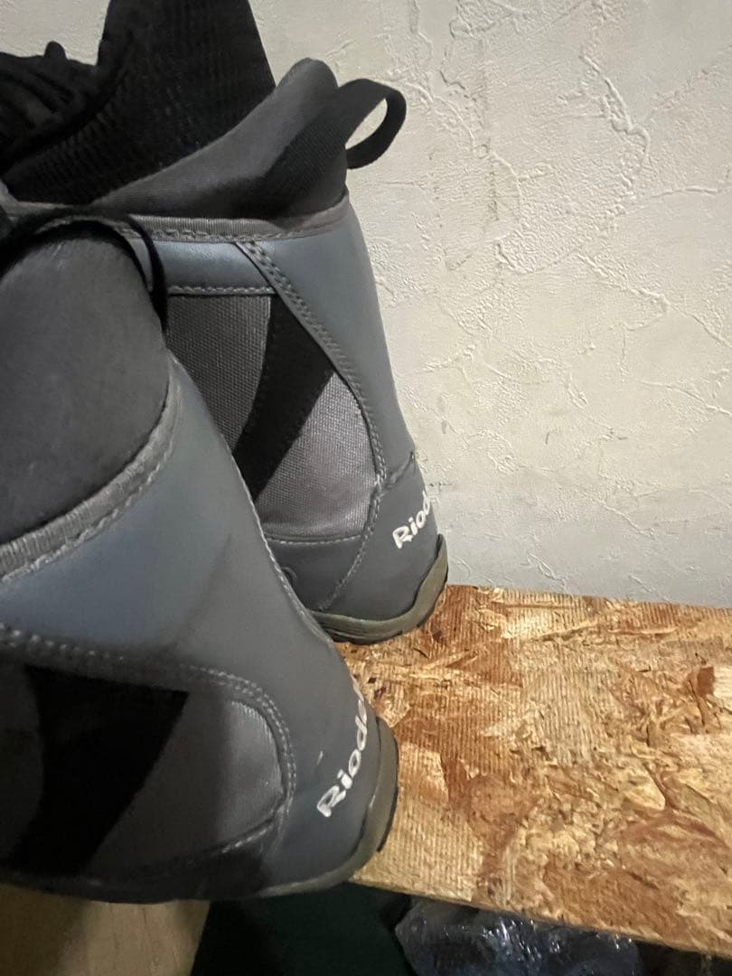 バインセット！RIODELL 27.0cm スノーボードブーツ