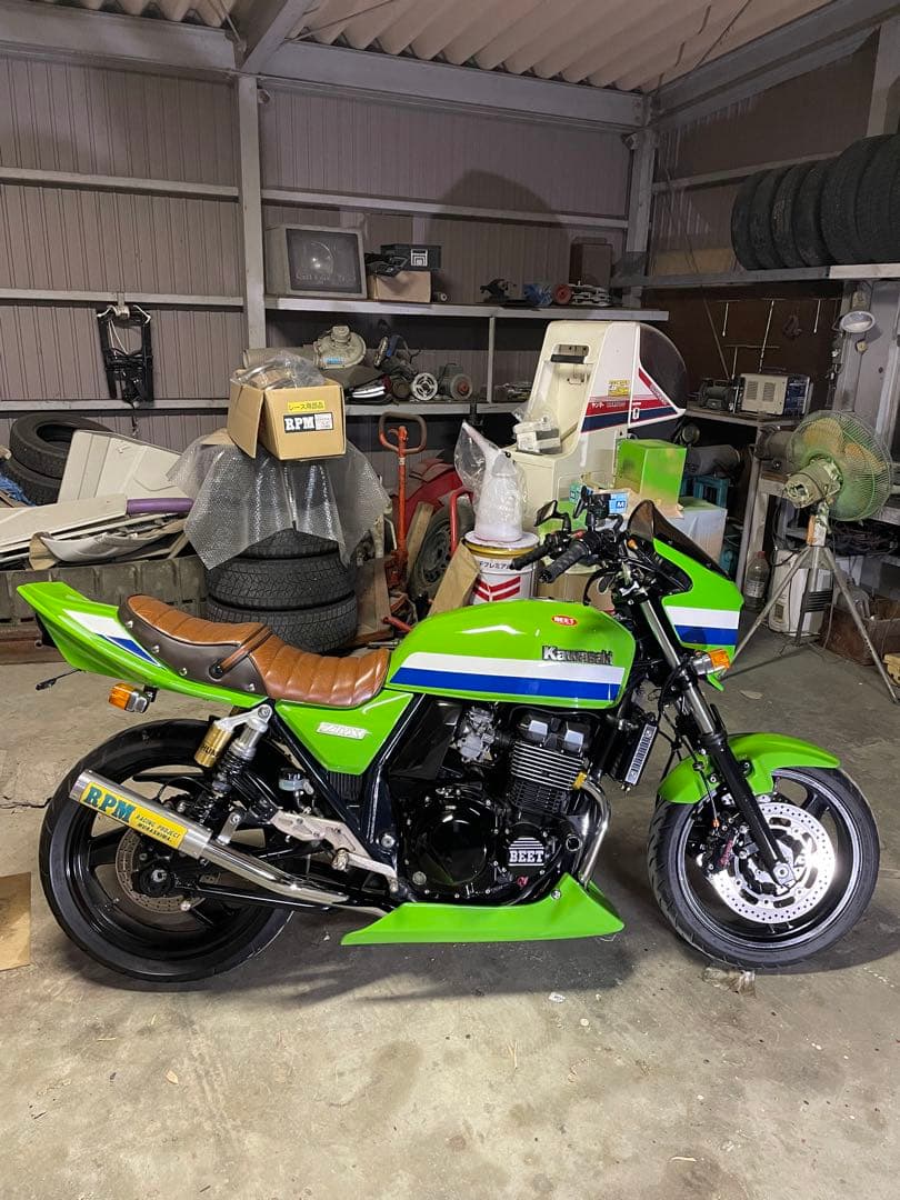 ZRX400 ビートテール ローソンカラー 加工品 - メルカリ