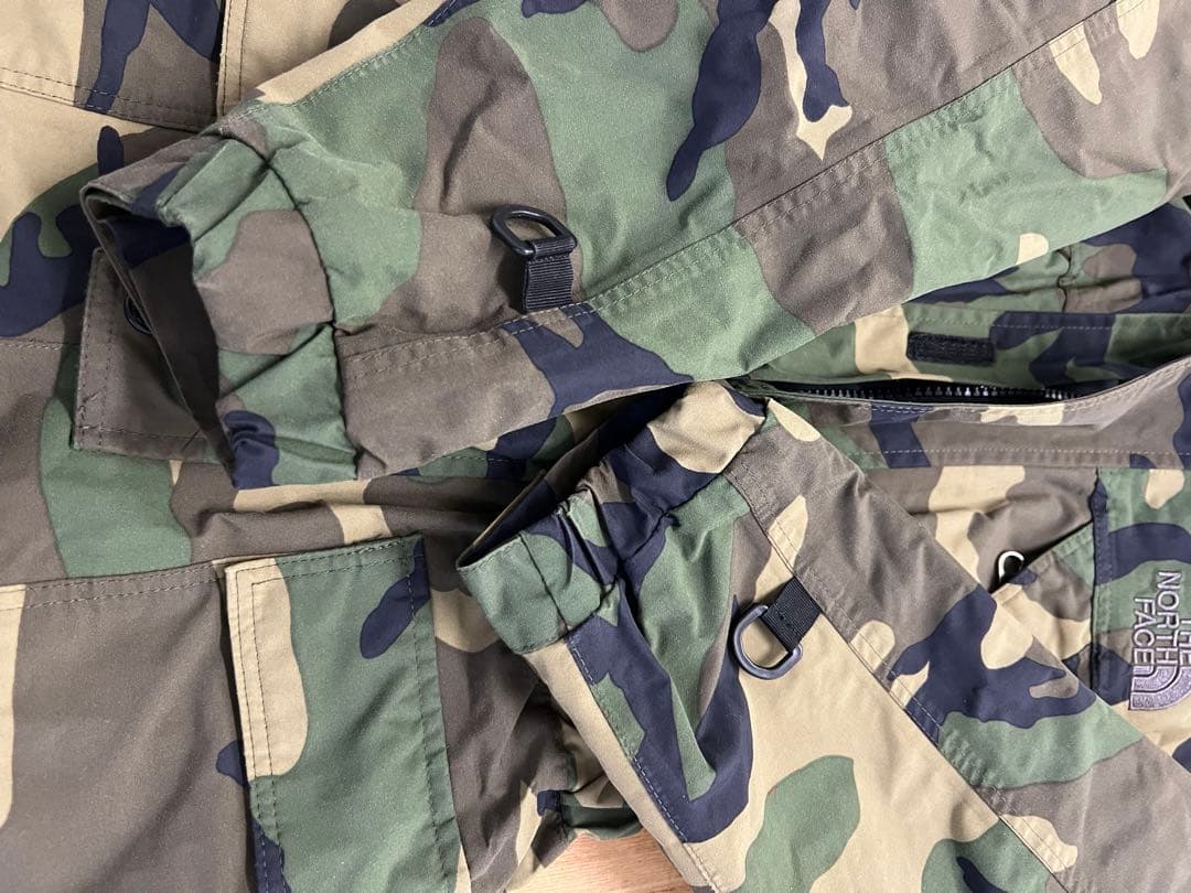 ノースフェイス 子ども用 迷彩 スキーウェア - メルカリ