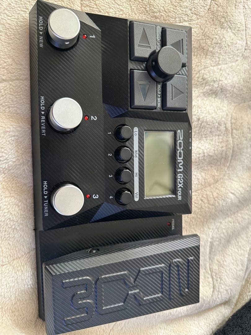 【スイッチハット付き】Zoom G2X Four ギターエフェクター完品 G2FOUR & G2X FOUR Effects & Amp Emulator | ZOOM