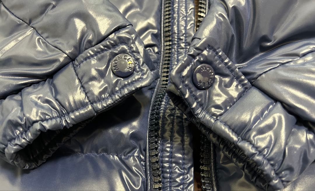 ⭐︎ スメラギ 123 様専用⭐︎MONCLER MAYA ネイビー フード付き