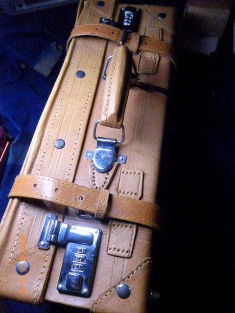 貴重「賢治のトランク」鞄 角川書店の宮沢賢治フェアの時のもので