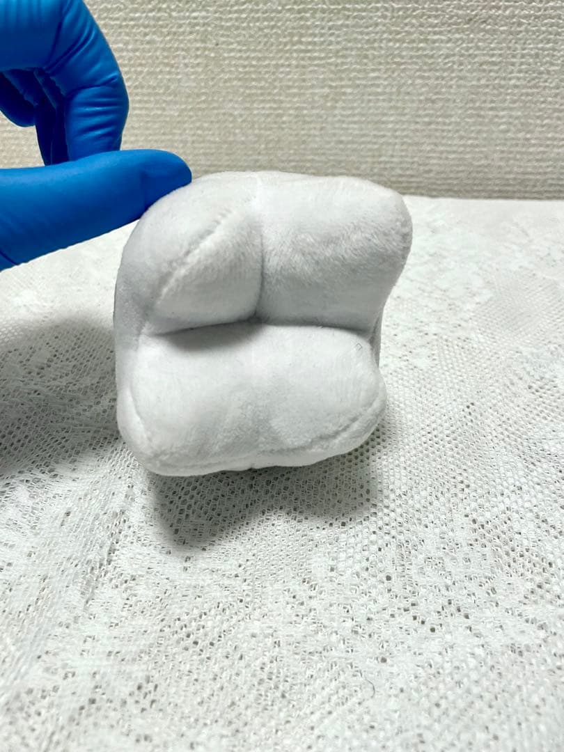 Ado こんにちは はちゃんです キーホルダー 物販会場限定品 - メルカリ