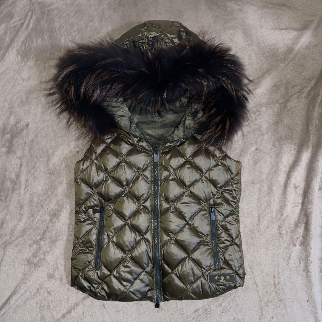 y2k 00s TATRASリバーシブル ダウン ベスト 迷彩 鬼ファー - メルカリ