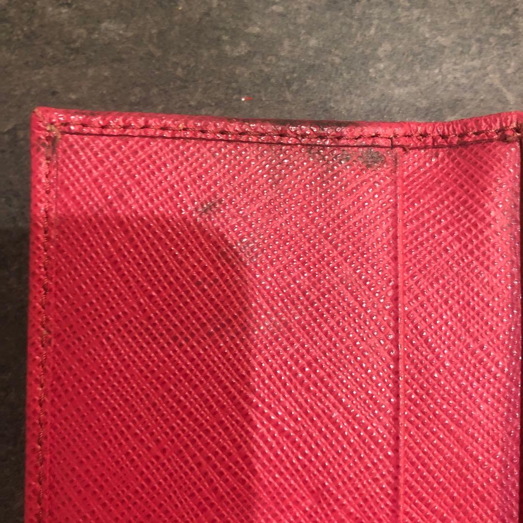 PRADA 赤 レザー キーケース ファッション レディース 小物